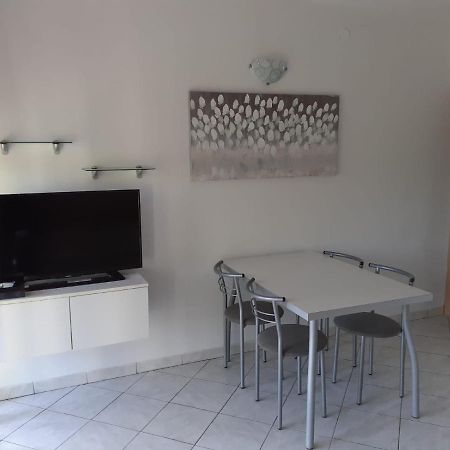 Apartment Melani Pula Exterior foto