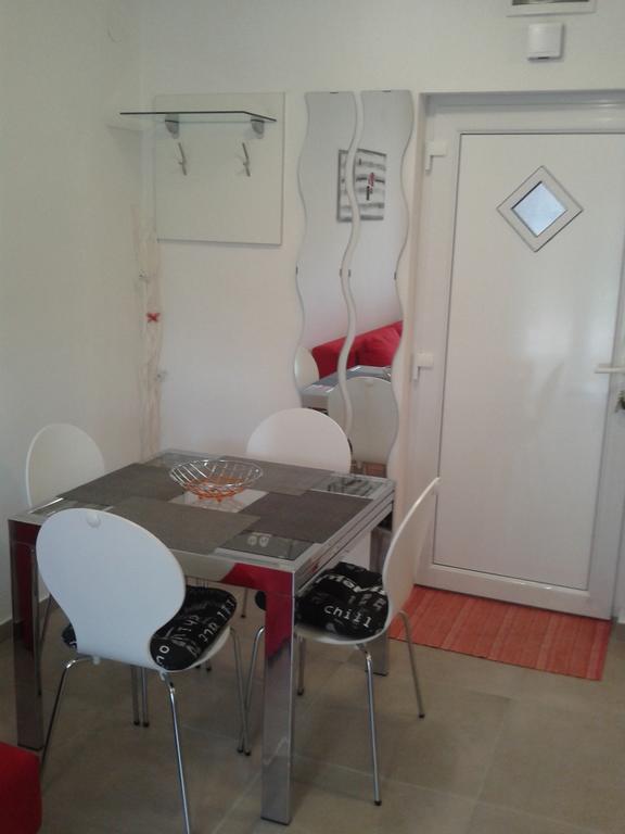 Apartment Melani Pula Exterior foto